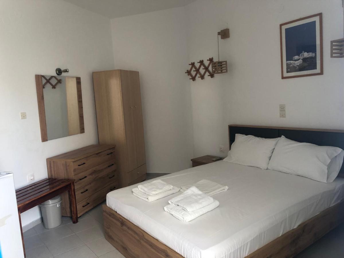 Petradi Sifnos Aparthotel Platis Gialos  Exteriör bild