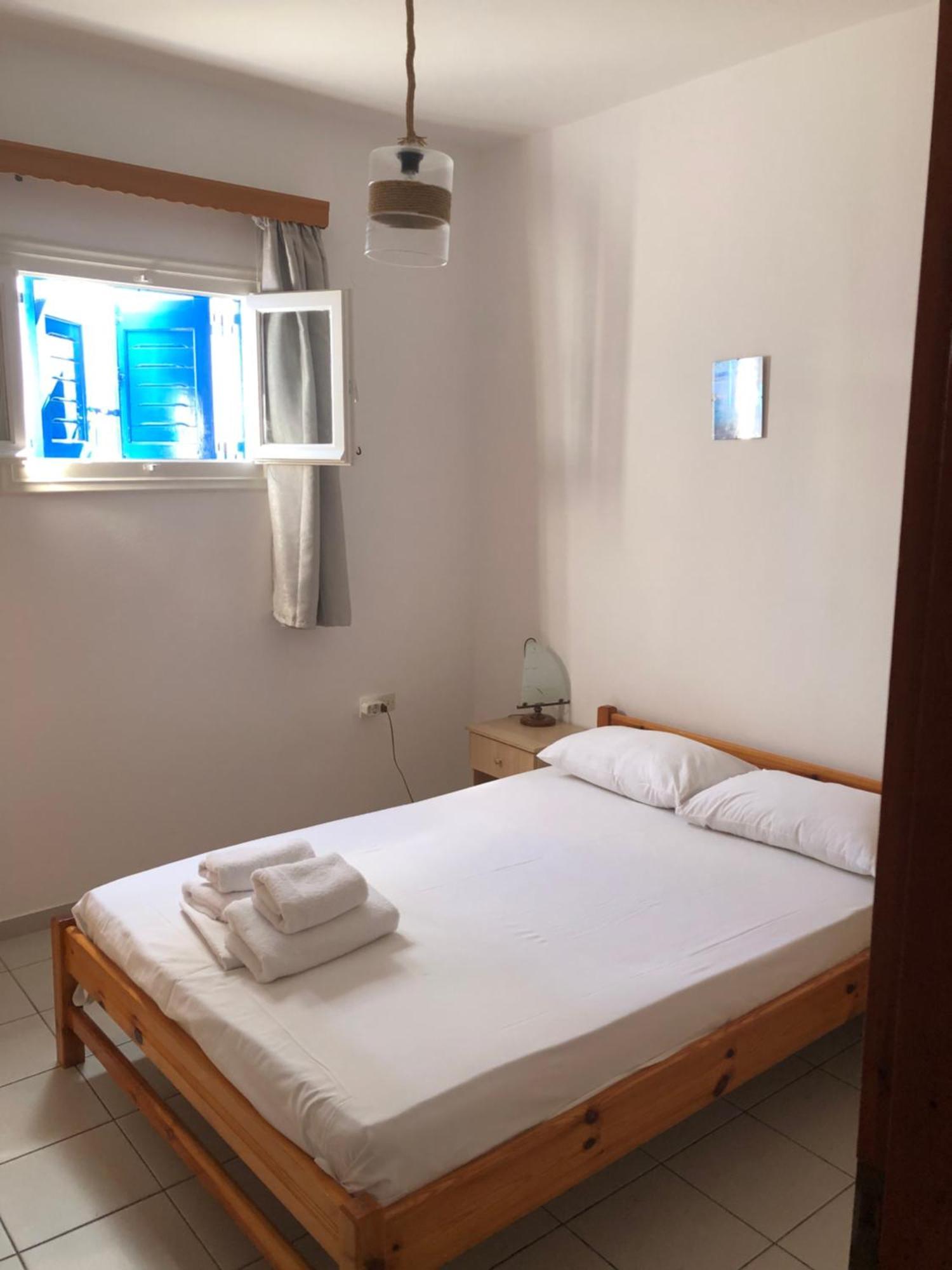 Petradi Sifnos Aparthotel Platis Gialos  Exteriör bild